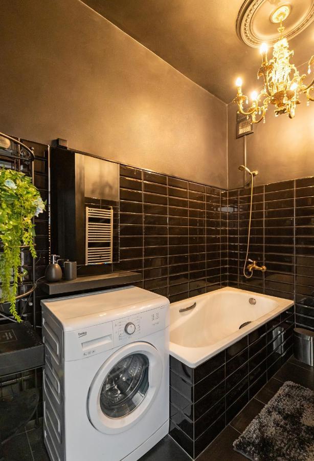 Retro Studio Old Town Apartment By Hostlovers Kaunas Dış mekan fotoğraf