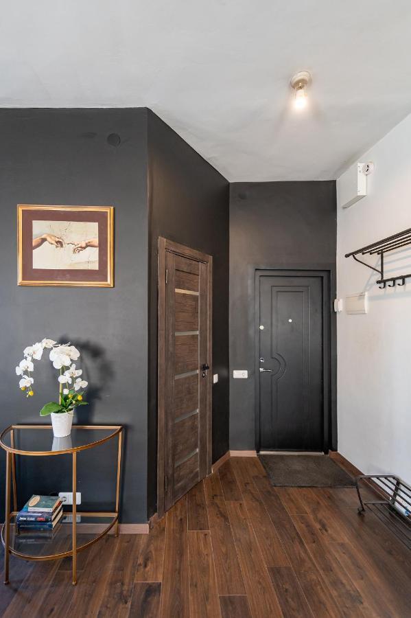 Retro Studio Old Town Apartment By Hostlovers Kaunas Dış mekan fotoğraf